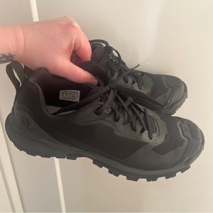 Salomon Speedcross 5 trail running shoes, women’s size 8, all black